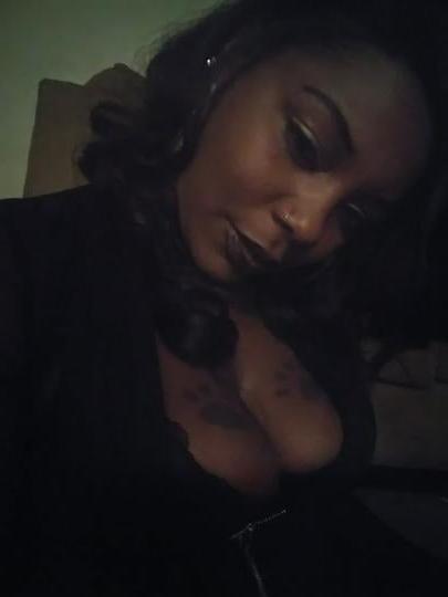 25P Thick Black Hoe