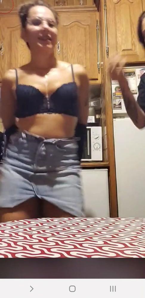 13P Bust bra live facebook romanian