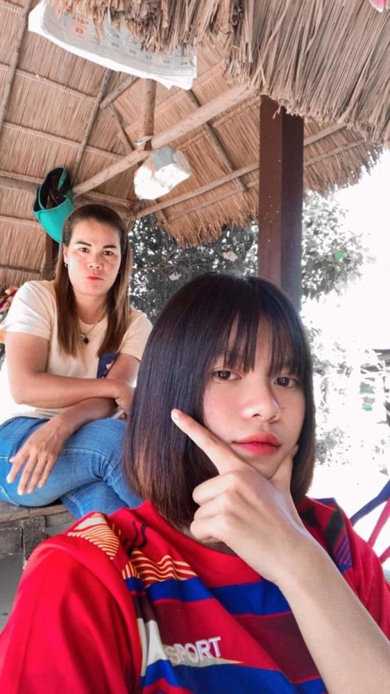 25P Thailand pussy big