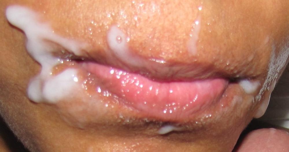 25P Carol Cristina - Hot Brunnete Brazilian Girl