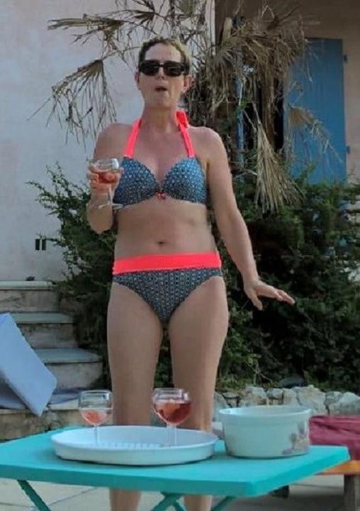 24P Gilf Slave La Prostituee Anne K Cunt of Saint Jean de Moiran
