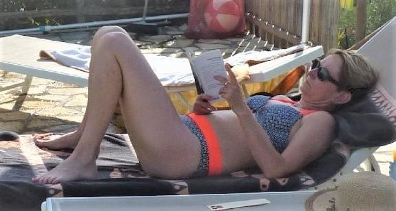 24P Gilf Slave La Prostituee Anne K Cunt of Saint Jean de Moiran
