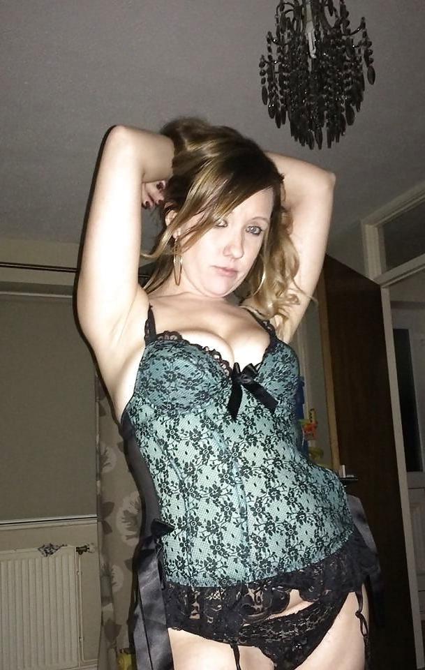 25P Girl from Bath