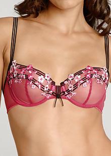 10P Bra girl