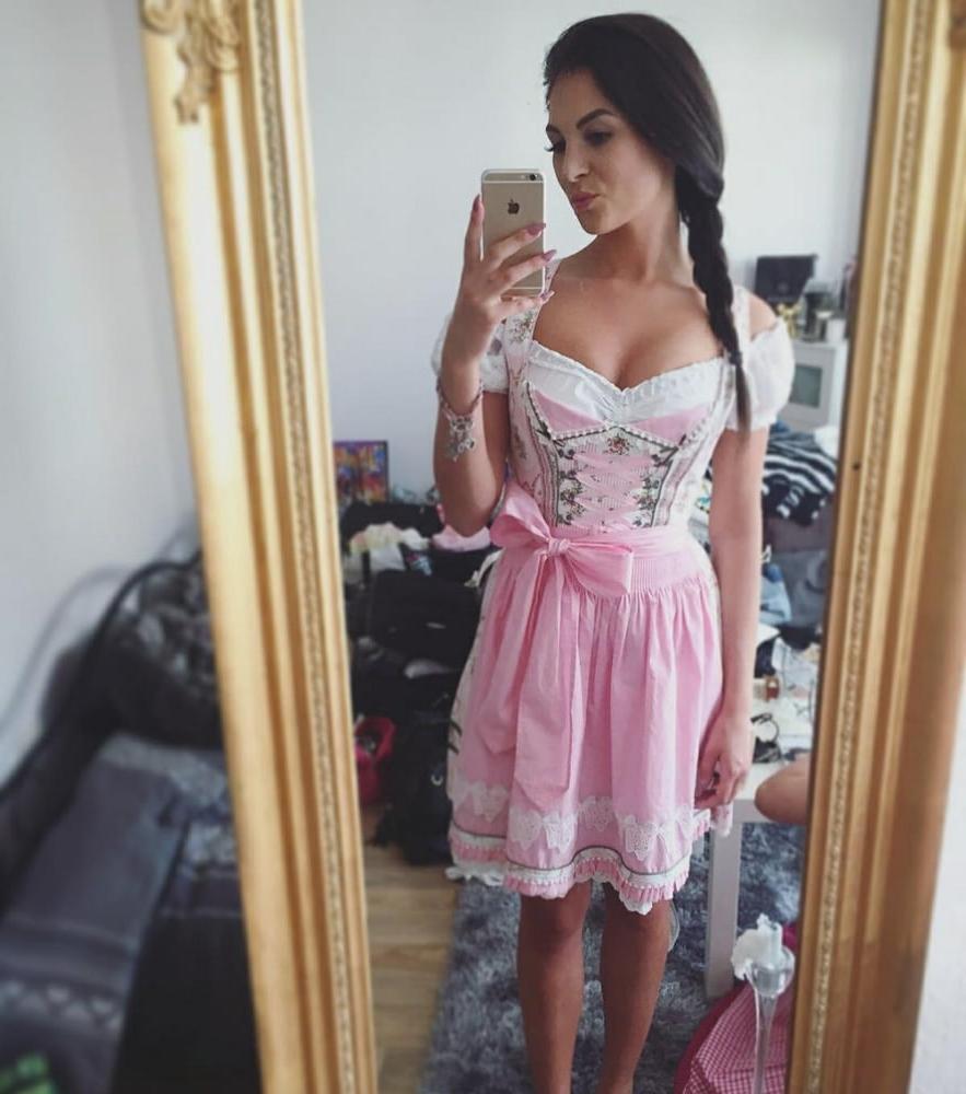 25P Sexy Dirndl Girls 395