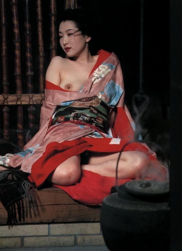 14P Japanese Women