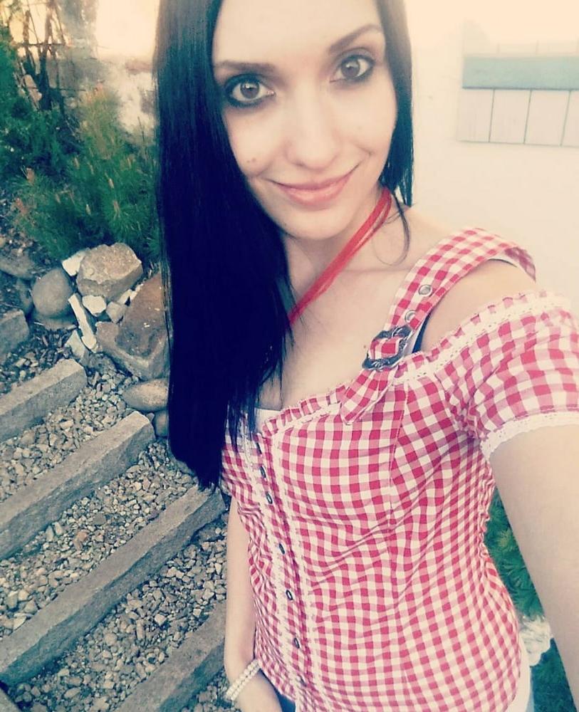 20P Sexy Dirndl Girls 393