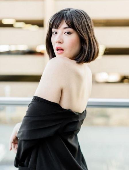25P Private life of Ashley Marie D (Canada)
