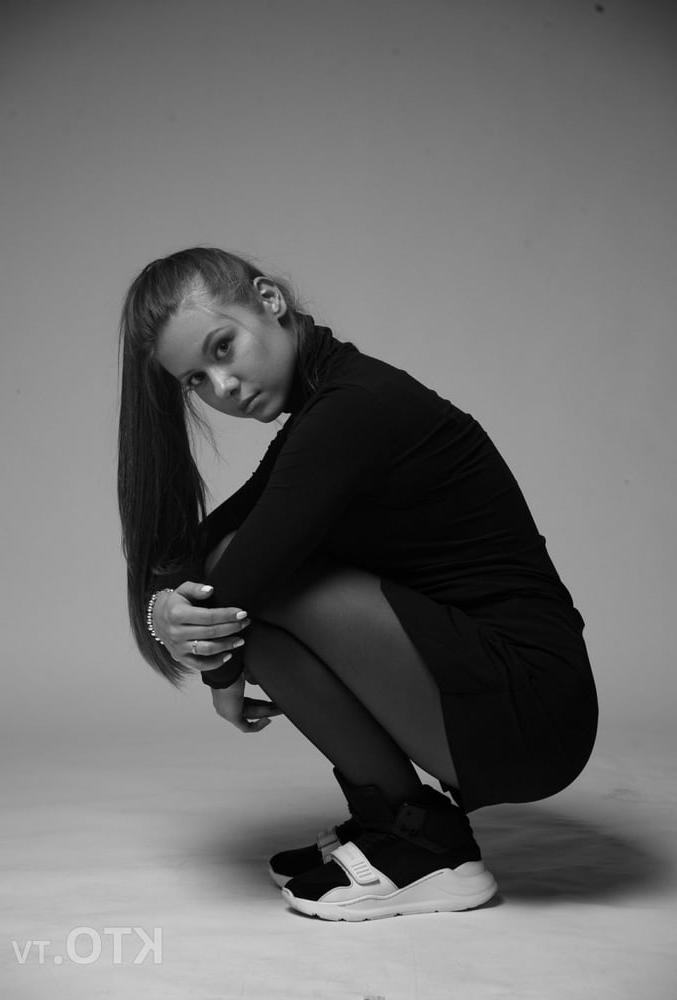 25P Private life of Mila B (Russia)