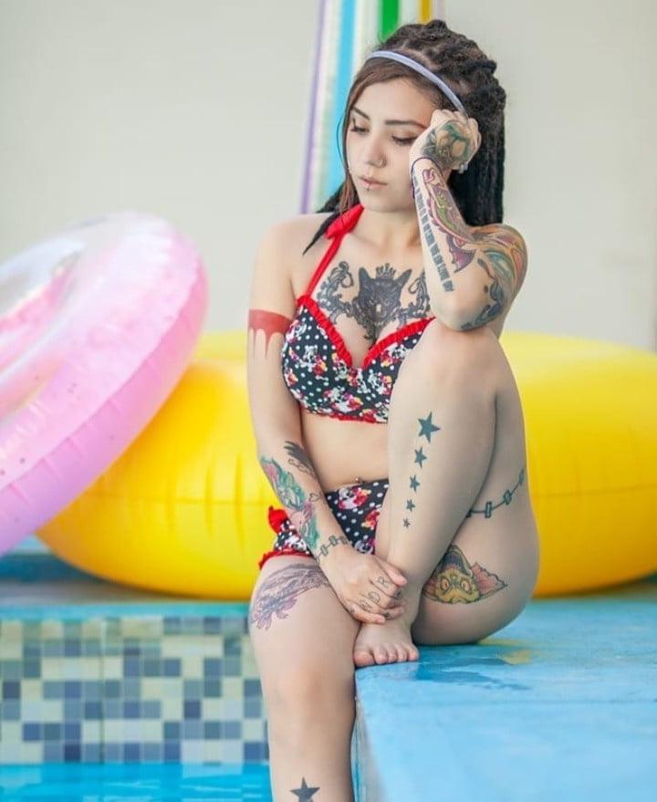25P Alt Girls 192