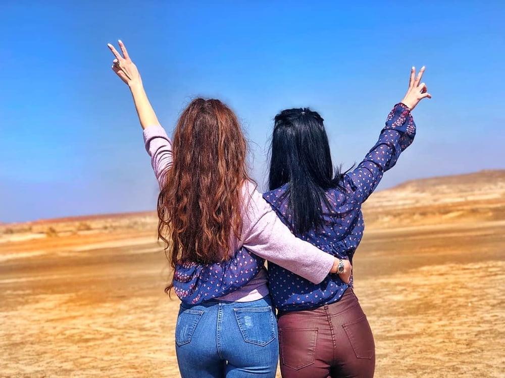 25P Armenian Girls 19