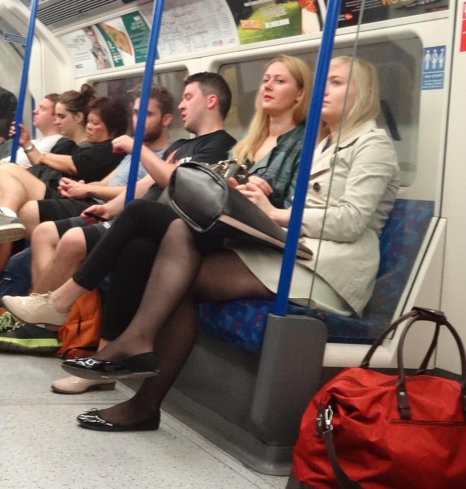 25P Street Pantyhose - London Office Cunt
