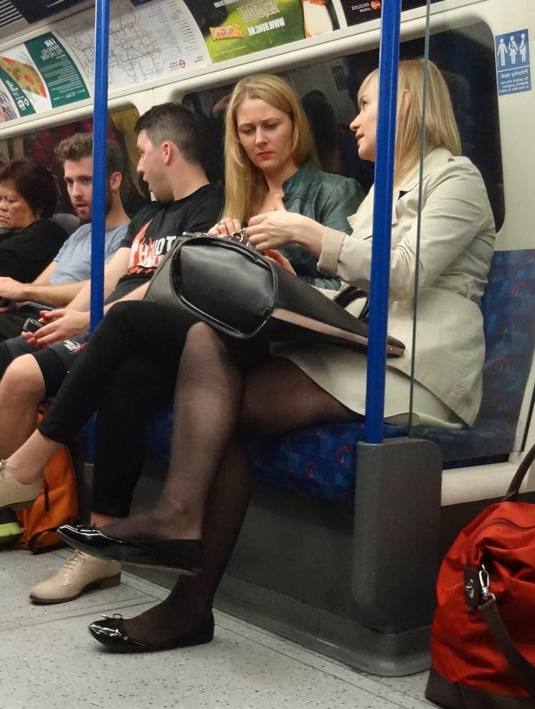 25P Street Pantyhose - London Office Cunt