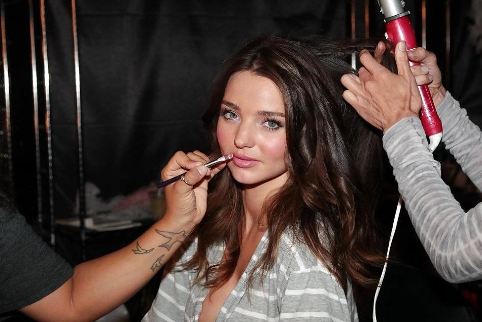 9P Miranda Kerr at her million Fantasy Treasure Bra shoot