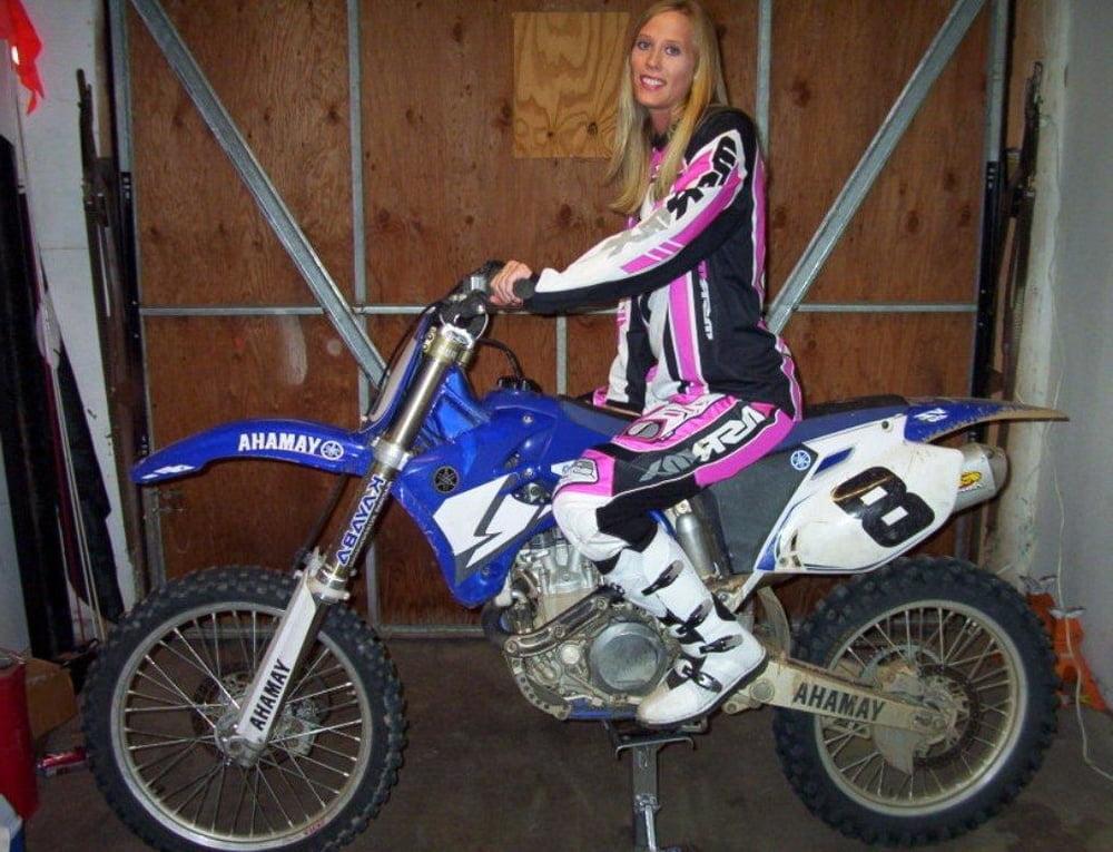 25P Sexy Motocross MILF Loves Cock In Her Hairy Cunt And Mouth
