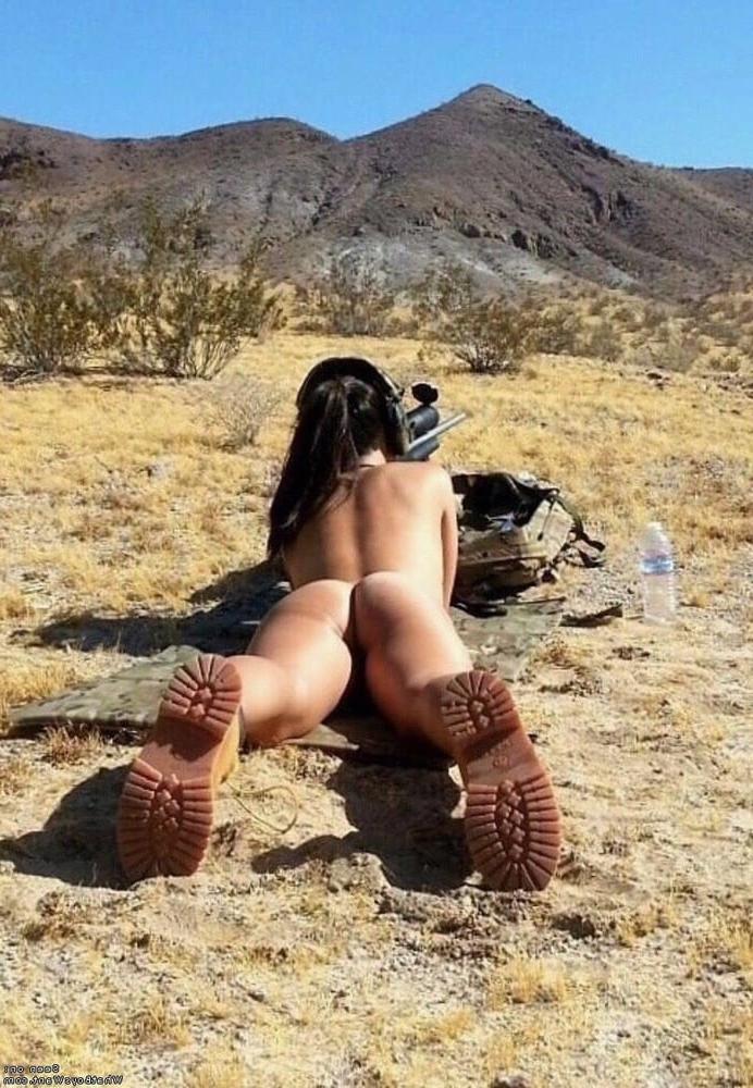 25P Girls and Guns