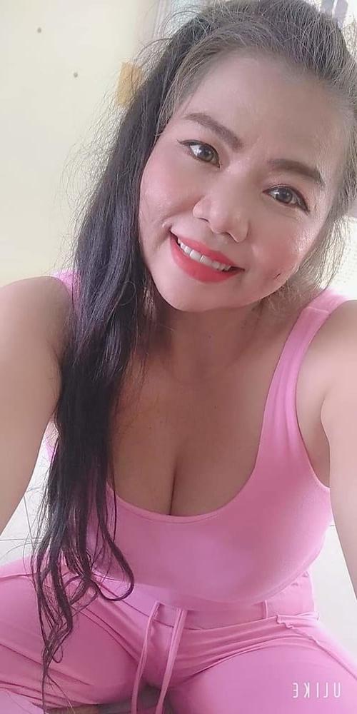 25P Thai girl big tits prostitute