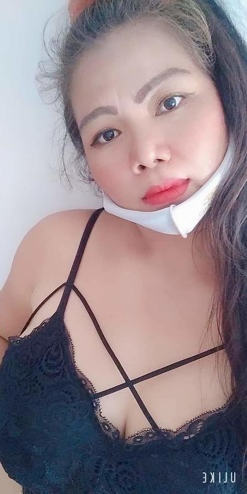 25P Thai girl big tits prostitute