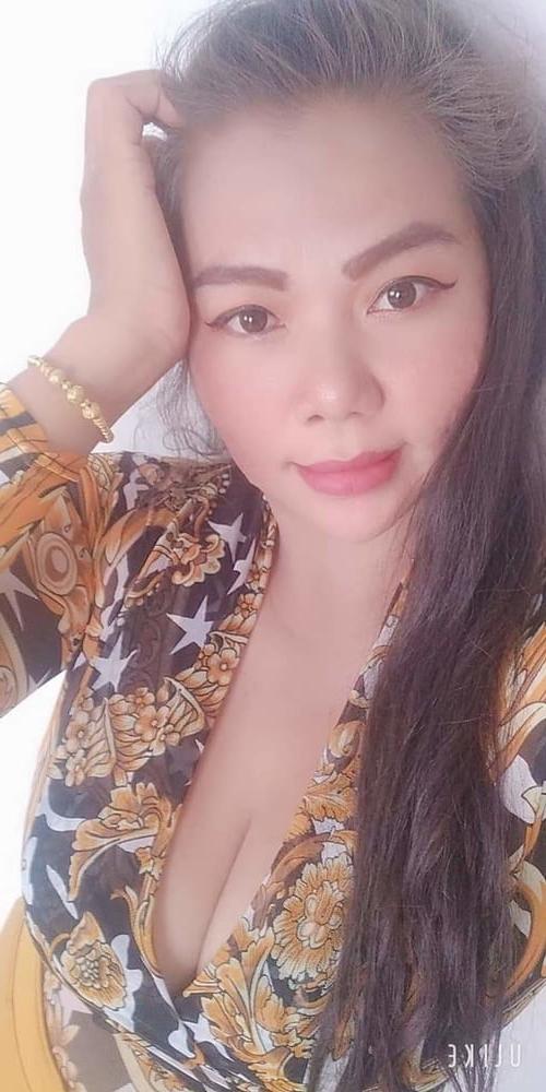 25P Thai girl big tits prostitute