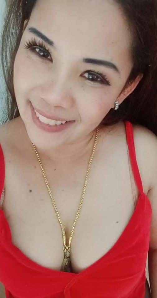 25P Thai girl big tits prostitute
