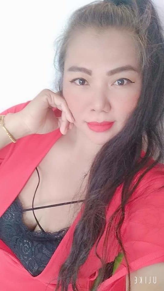 25P Thai girl big tits prostitute