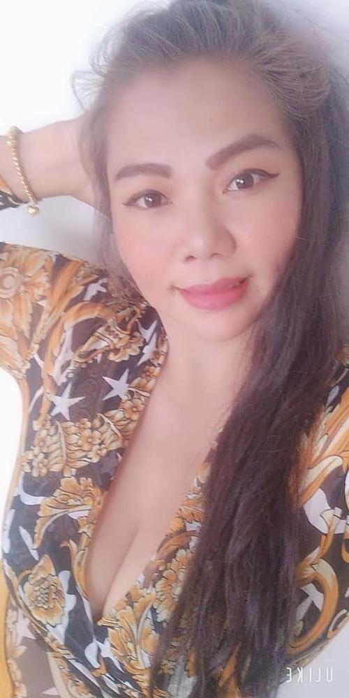 25P Thai girl big tits prostitute