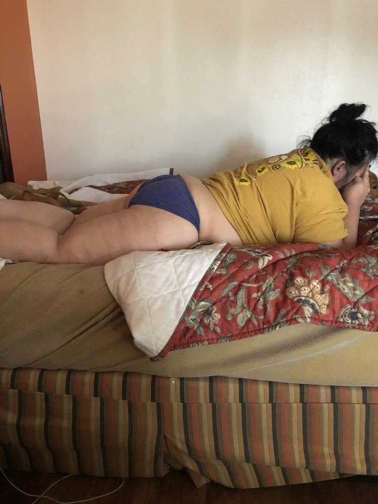 6P Thick Hoe in pantys