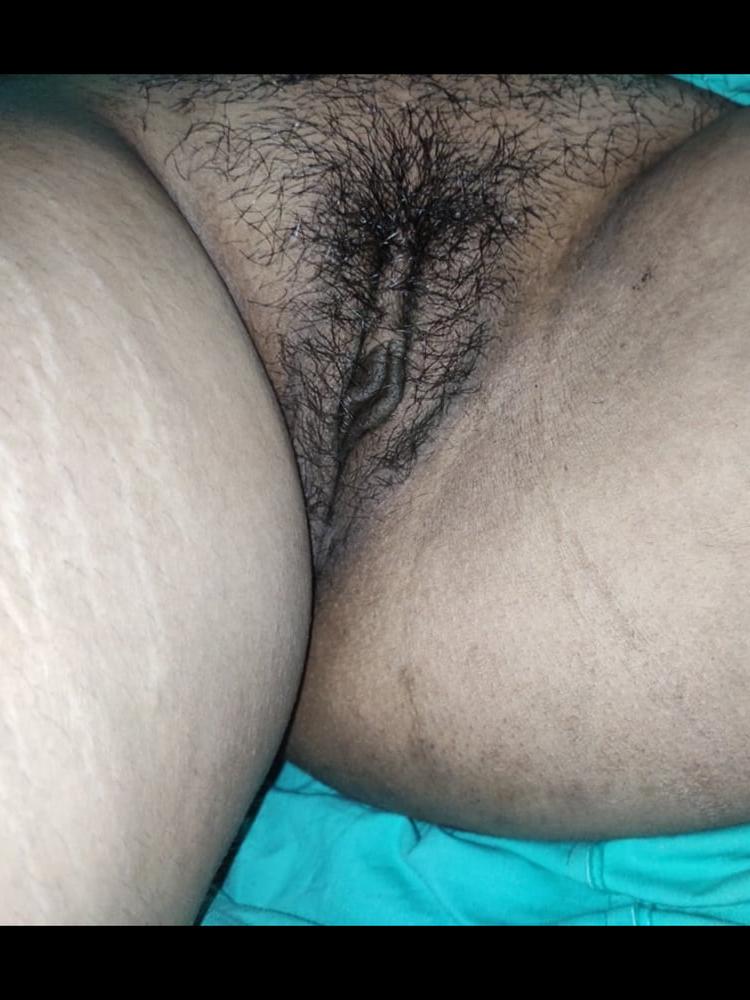 25P NRI  bhabhi  Hairy Big  Pussy