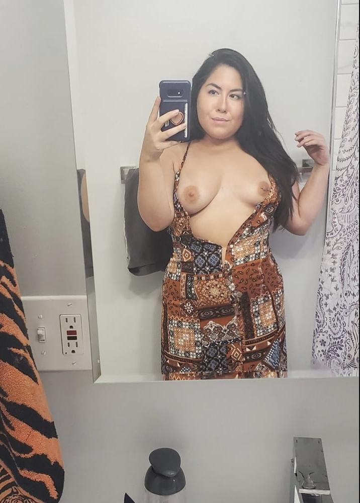 7P Horny Mexican milf