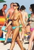25P Milf moms topless beach