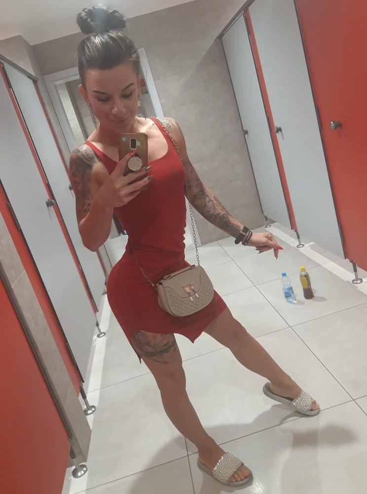 25P domina farting you face