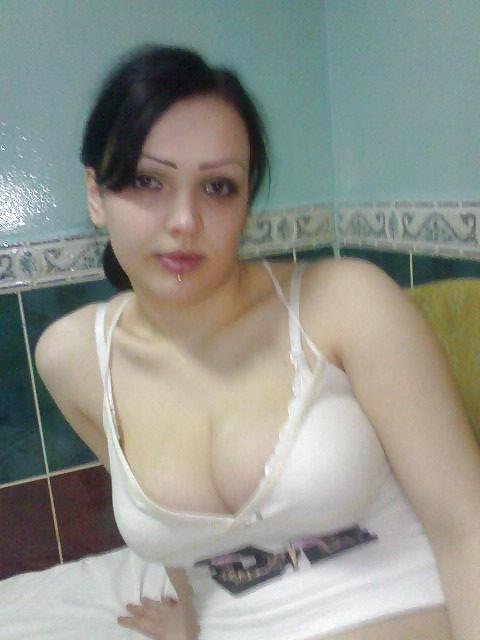 25P Cum on her face 2