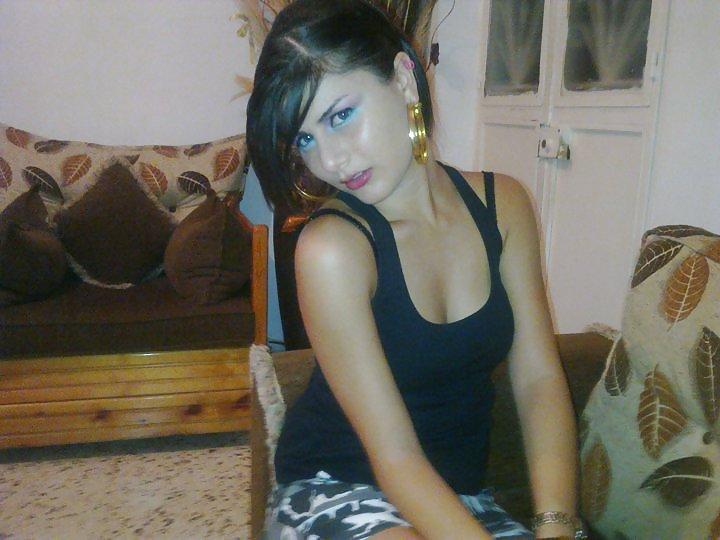 25P Cum on her face 2