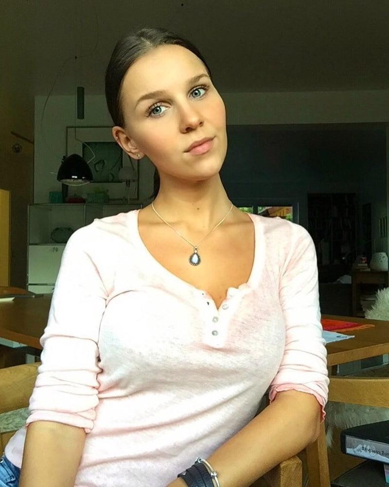 15P Sexy Beautiful Girls 2354