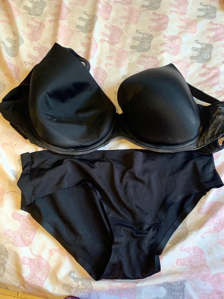 25P chubby latin milf bra and panties