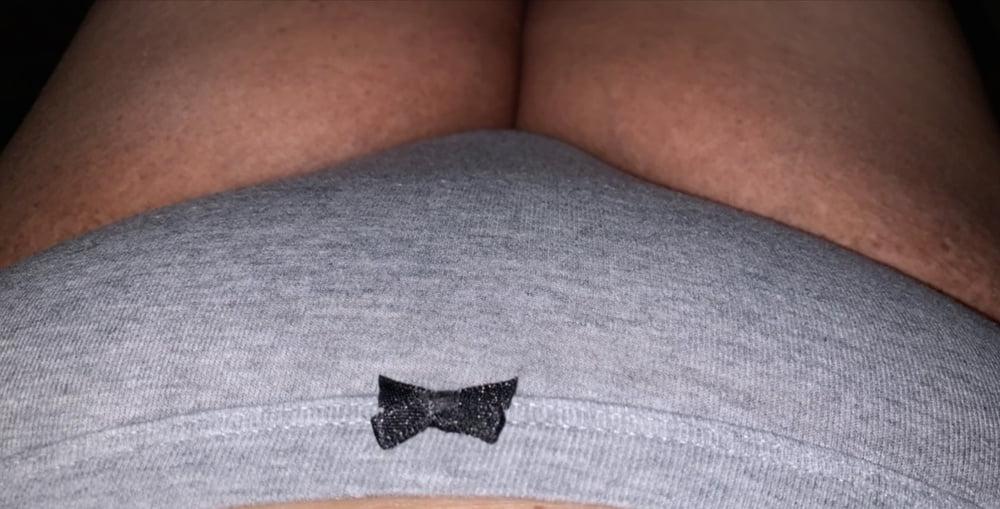25P chubby latin milf bra and panties