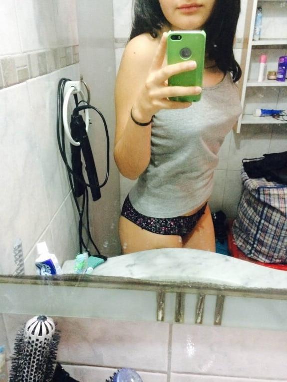 25P Exposed barely legal girlfriend