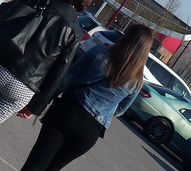 25P hot girl with high heels and high heels sexy ass and face