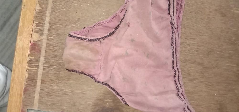 7P Bra boobs
