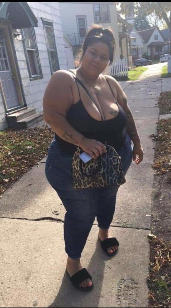 25P BBWs And Thick Girls 48