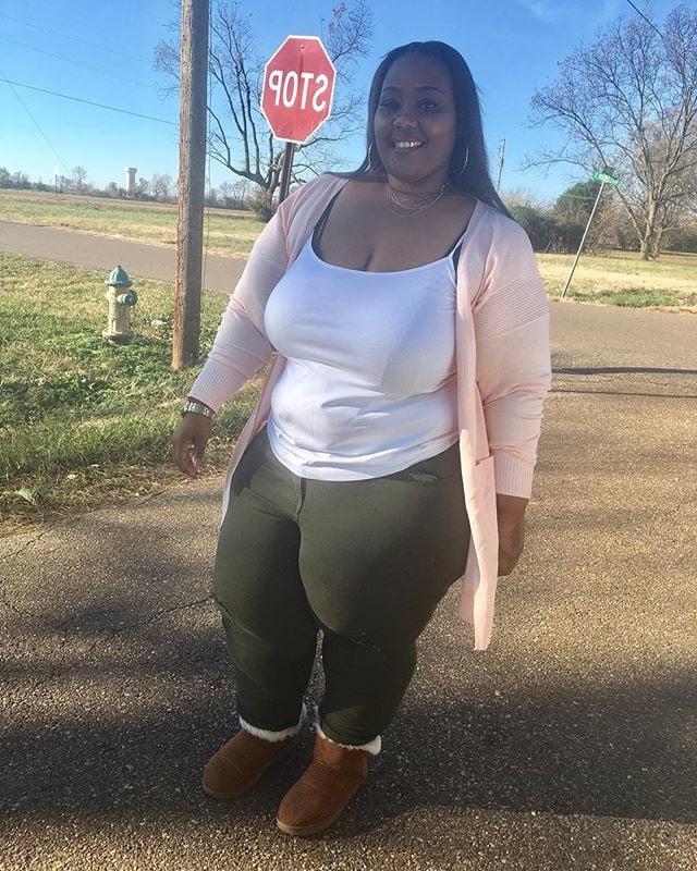 25P BBWs And Thick Girls 48