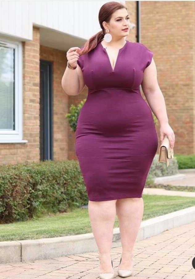 25P Good Lawd She's Thick 01