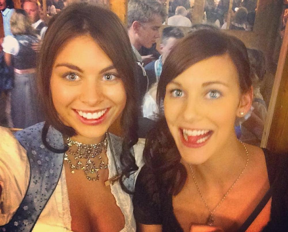 13P Sexy Dirndl Girls 376
