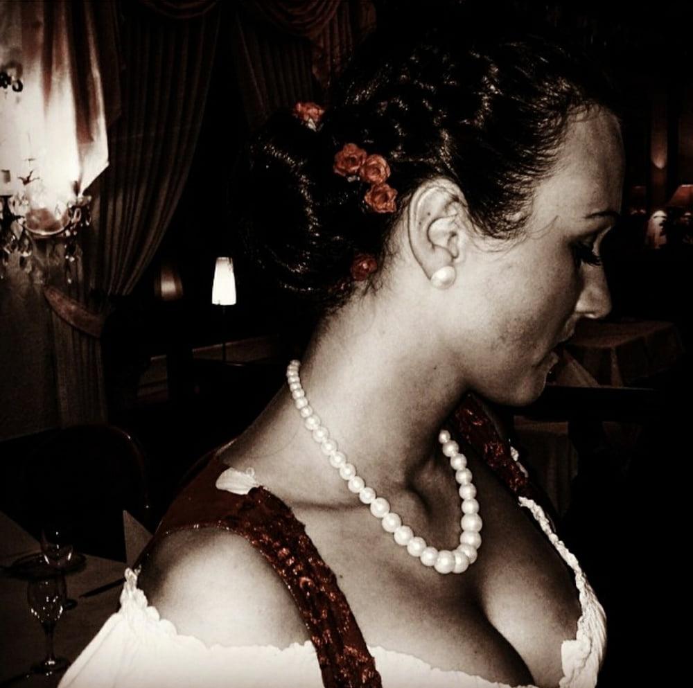 13P Sexy Dirndl Girls 376