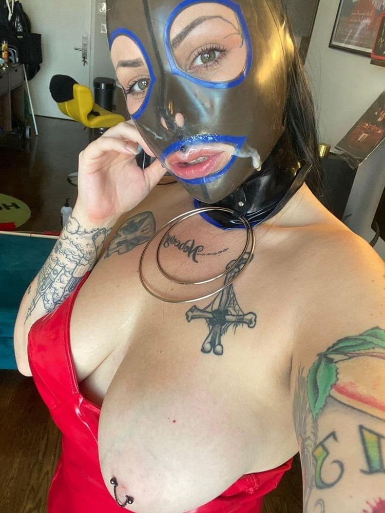 25P Alt Girls 191