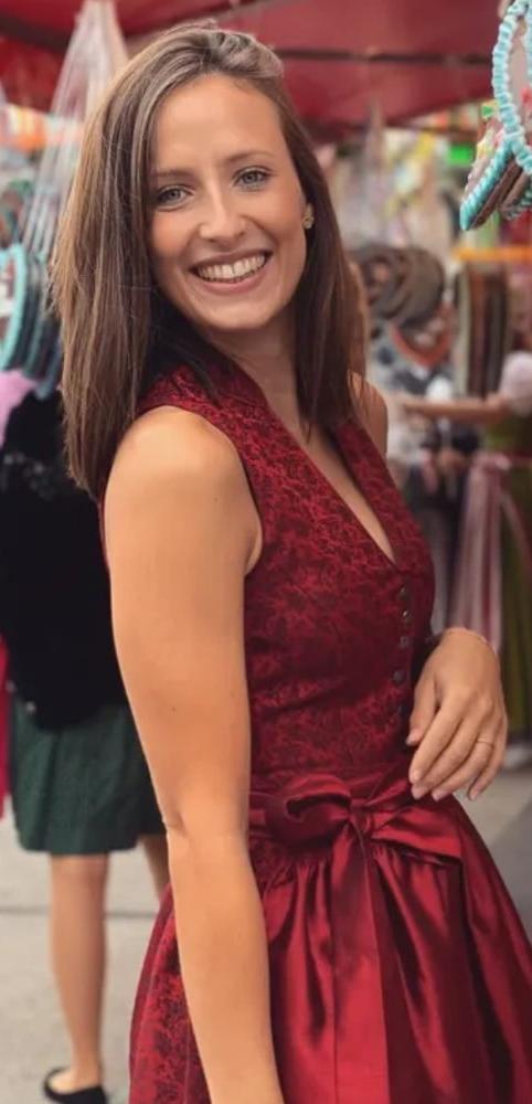 25P Sexy Dirndl Girls 374
