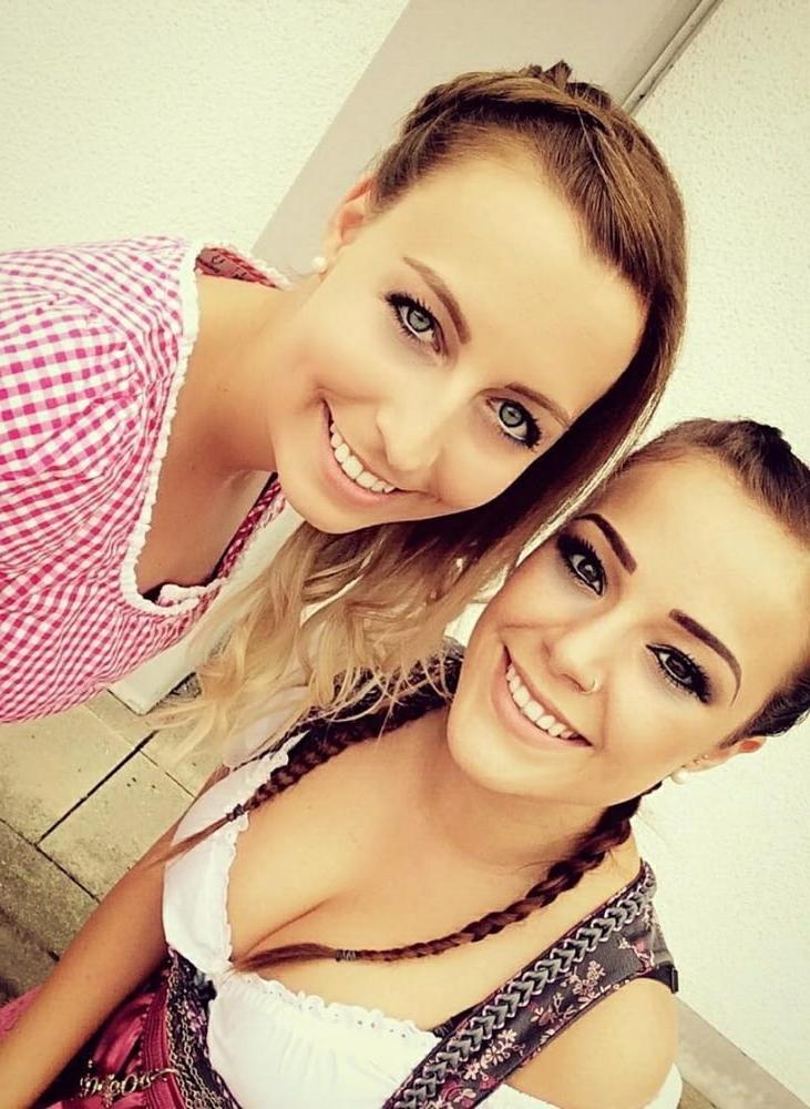 25P Sexy Dirndl Girls 375