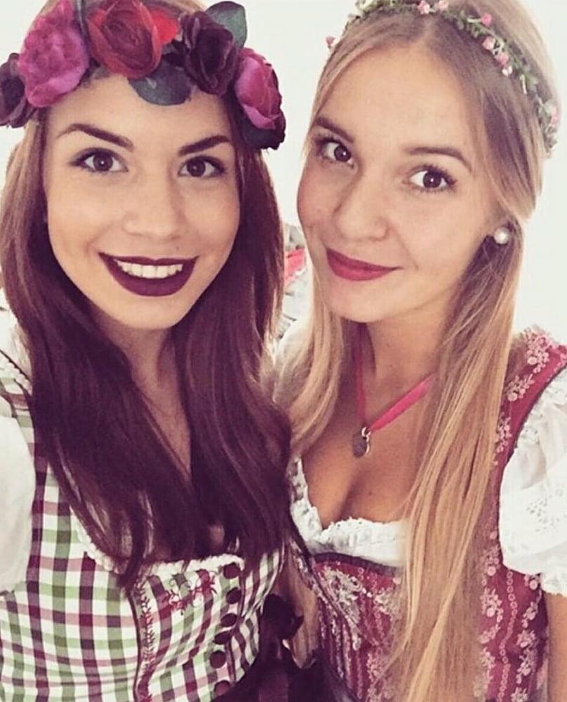 25P Sexy Dirndl Girls 375