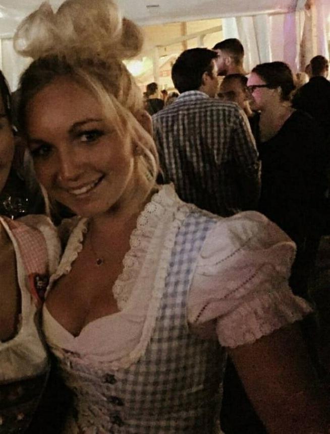 25P Sexy Dirndl Girls 375