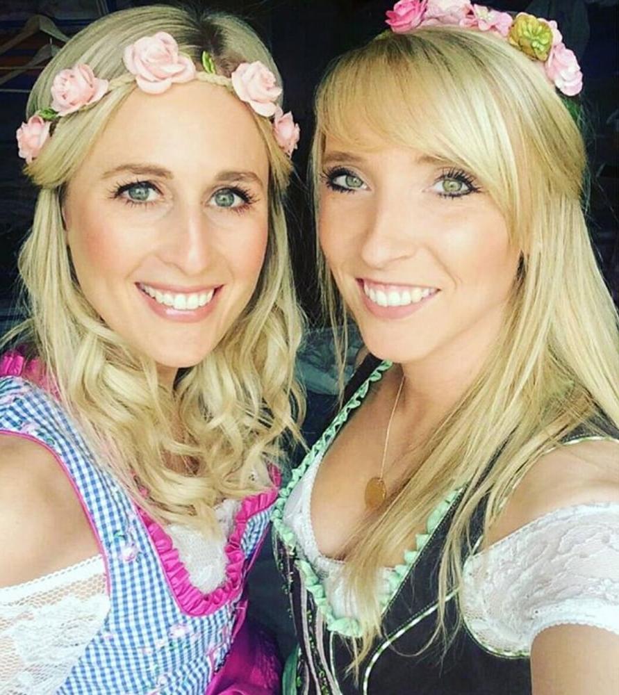 25P Sexy Dirndl Girls 375
